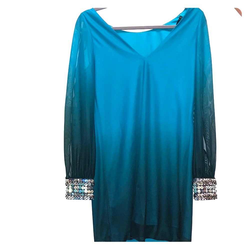 Turquoise knee length dress